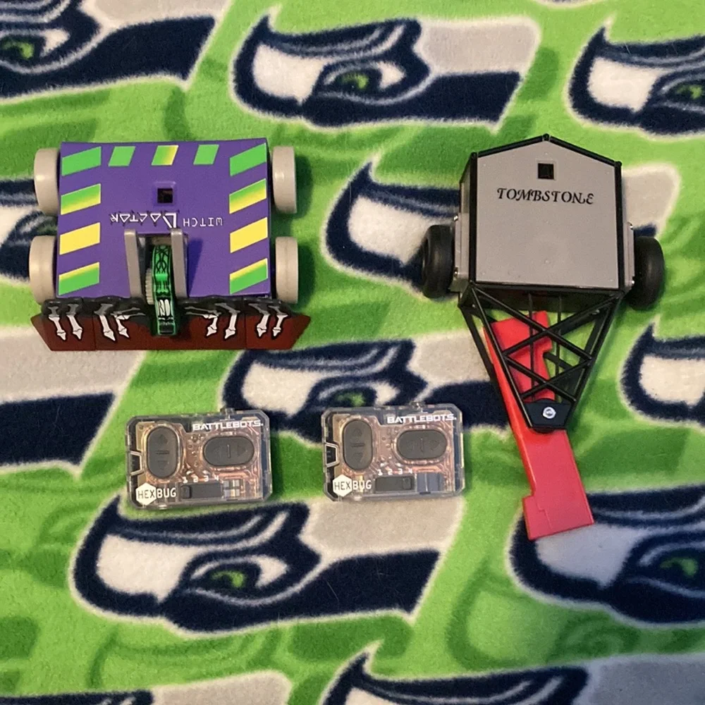 BattleBot Rivals Kit - Picture 4 of 5